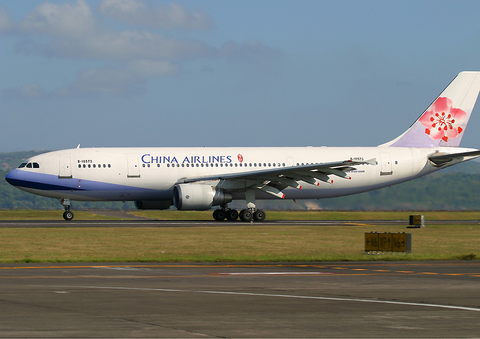 china_airlines_airbus_a300b4-622r_pichugin-2